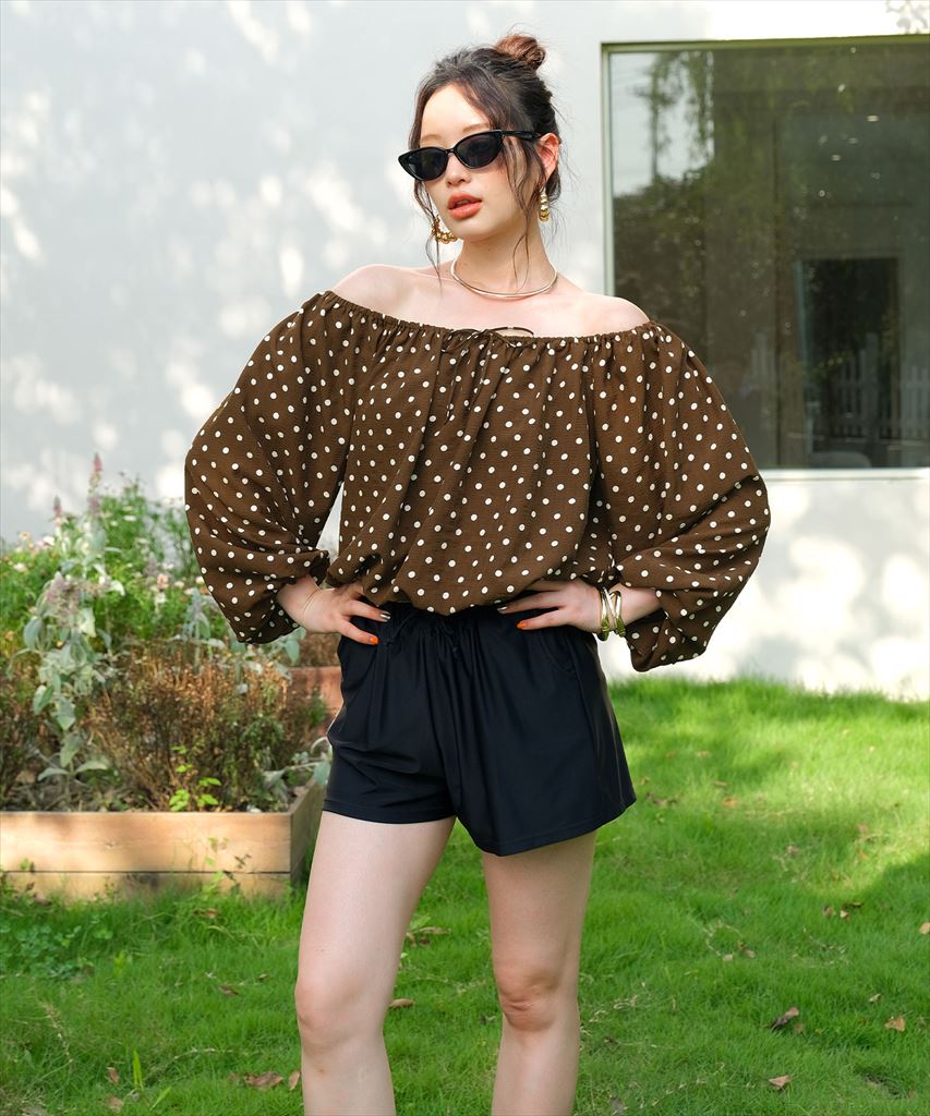 【2025年新作】カバーアップ オフショルダー バルーン セットアップ 体型カバー レディース