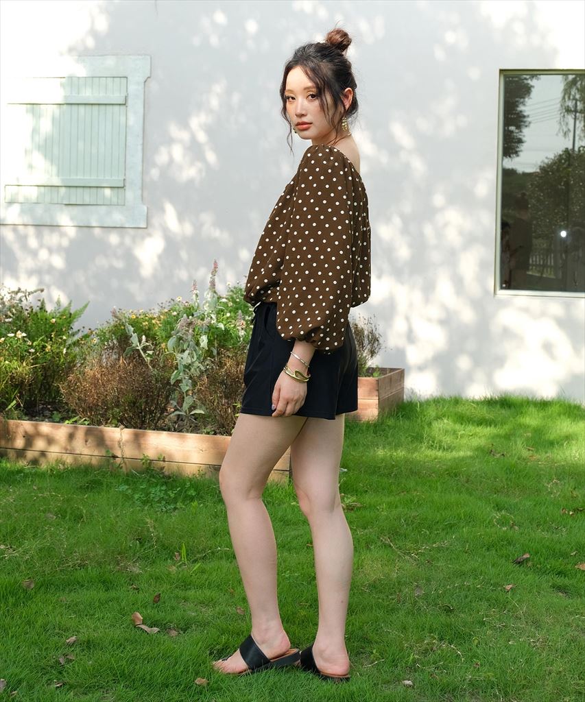 【2025年新作】カバーアップ オフショルダー バルーン セットアップ 体型カバー レディース