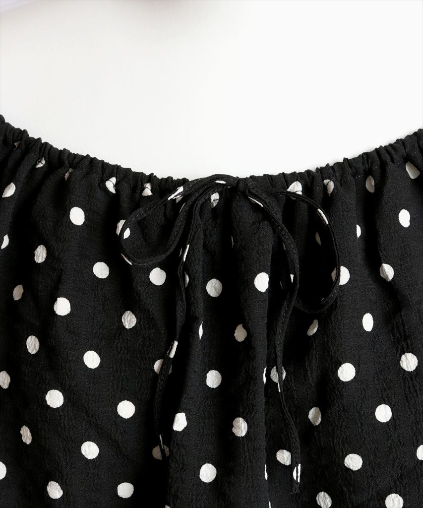 【2025年新作】カバーアップ オフショルダー バルーン セットアップ 体型カバー レディース