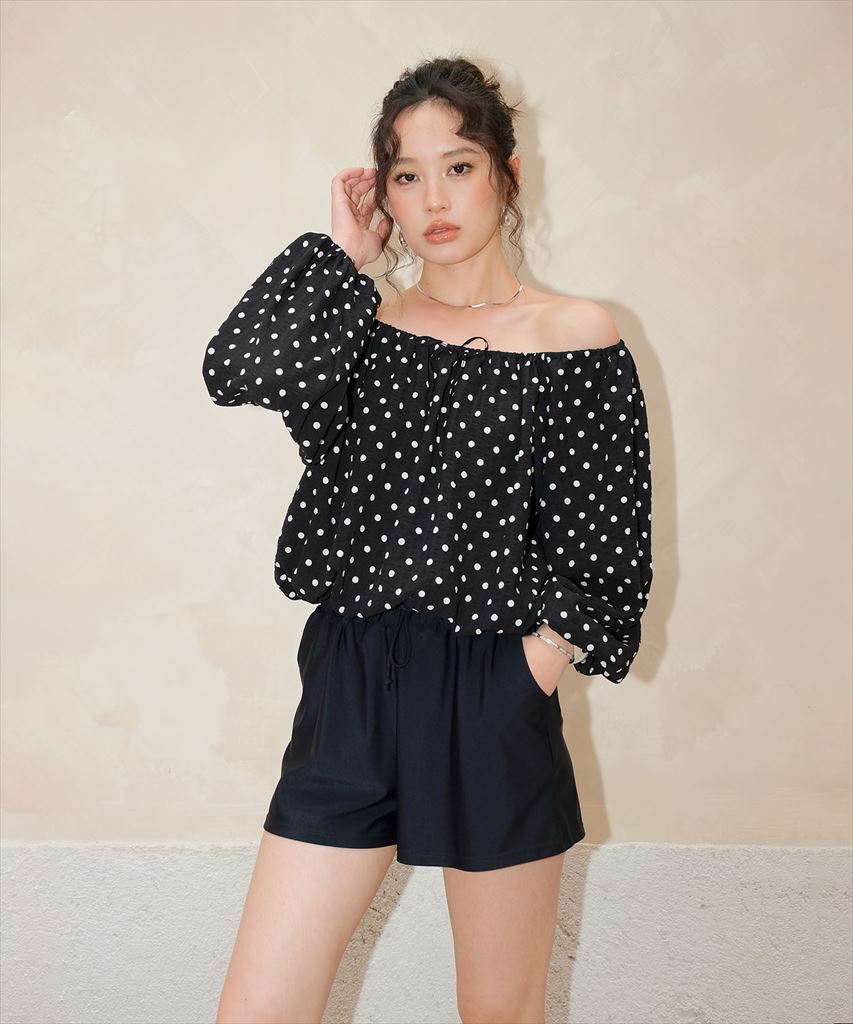 【2025年新作】カバーアップ オフショルダー バルーン セットアップ 体型カバー レディース