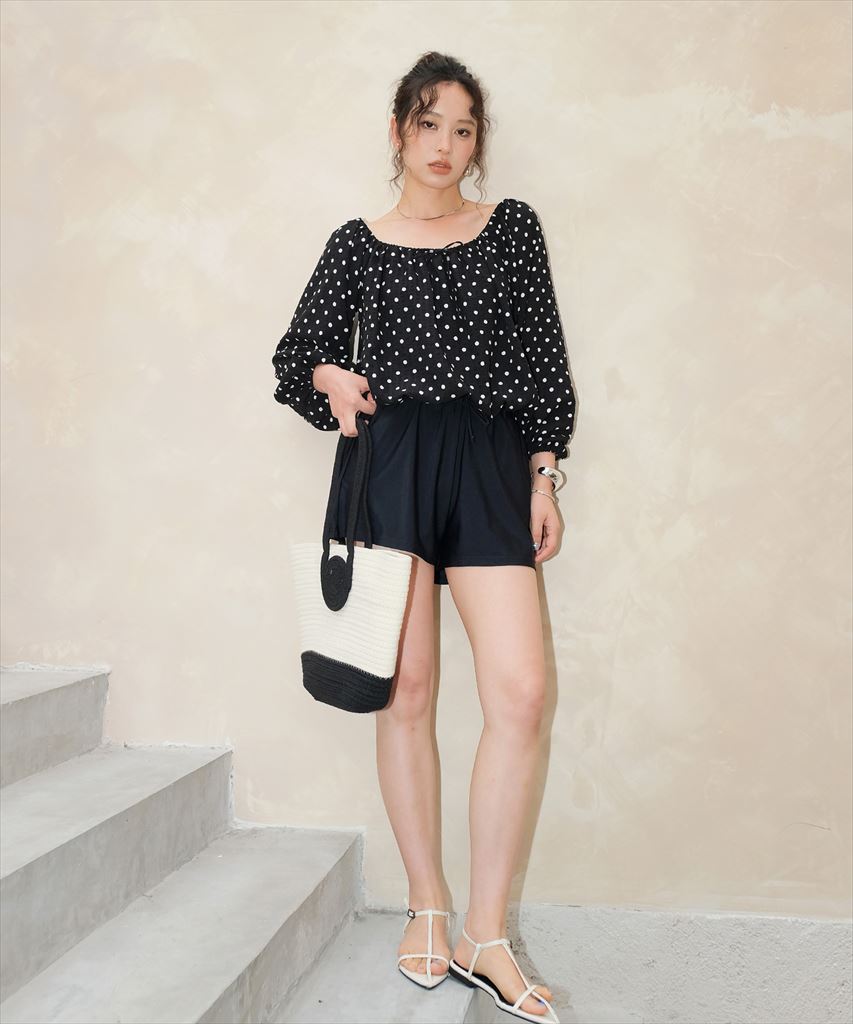 【2025年新作】カバーアップ オフショルダー バルーン セットアップ 体型カバー レディース