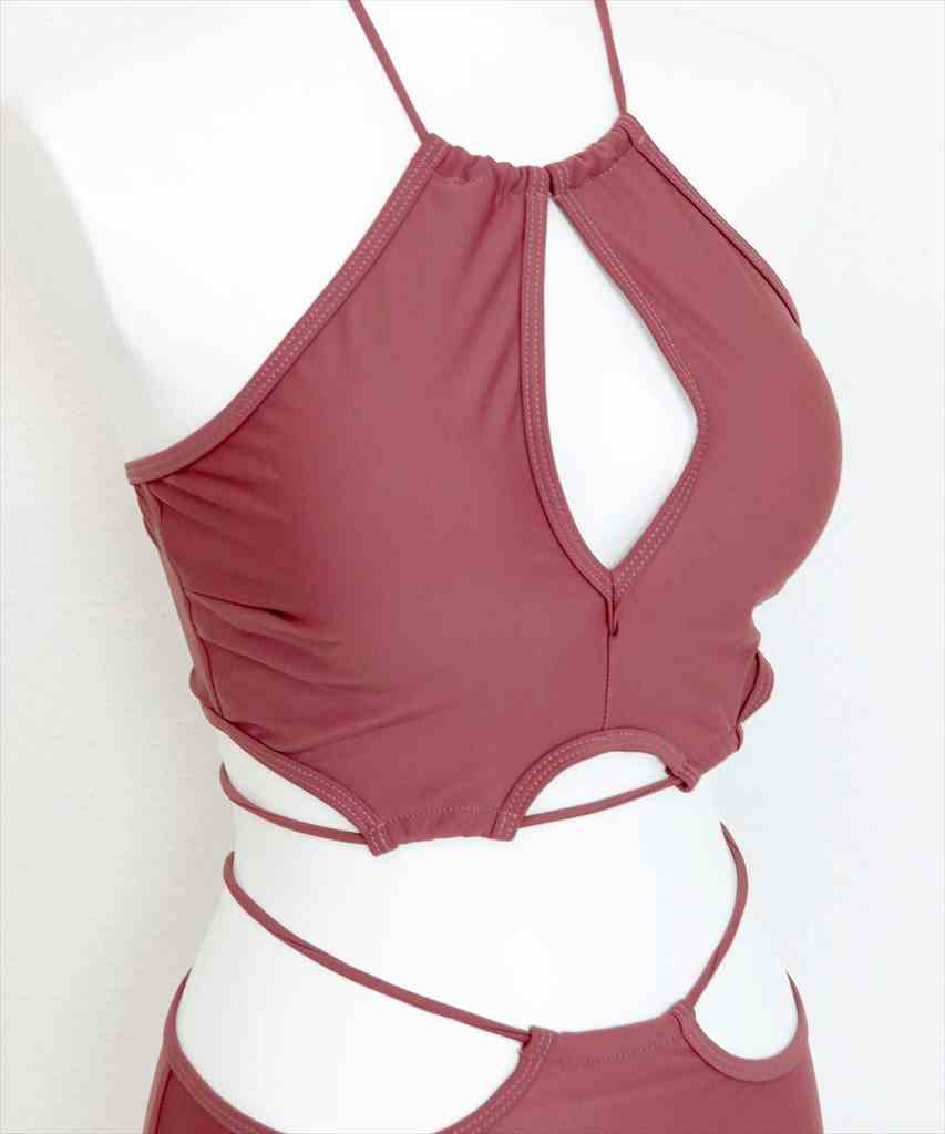 オフショルワンピース 付き カッティング ビキニ 水着