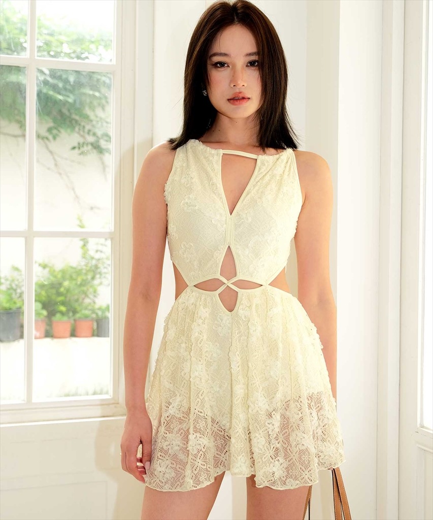 デザインカッティング レース ワンピース水着