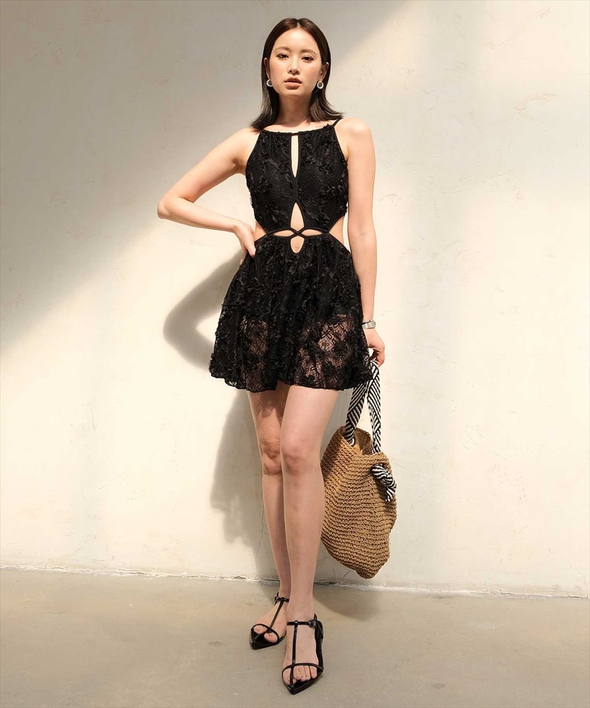 デザインカッティング レース ワンピース水着