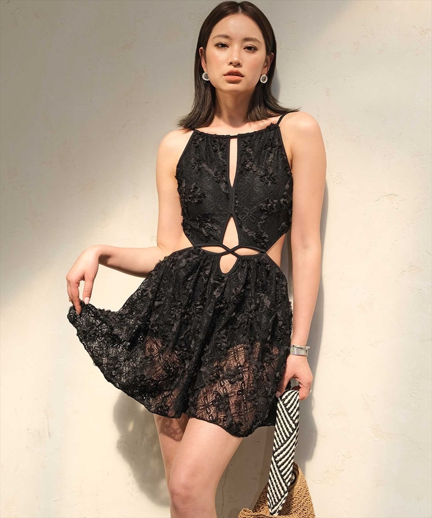 デザインカッティング レース ワンピース水着