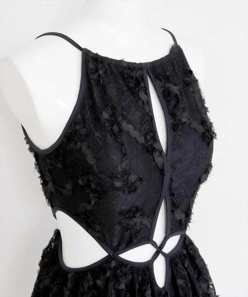 デザインカッティング レース ワンピース水着