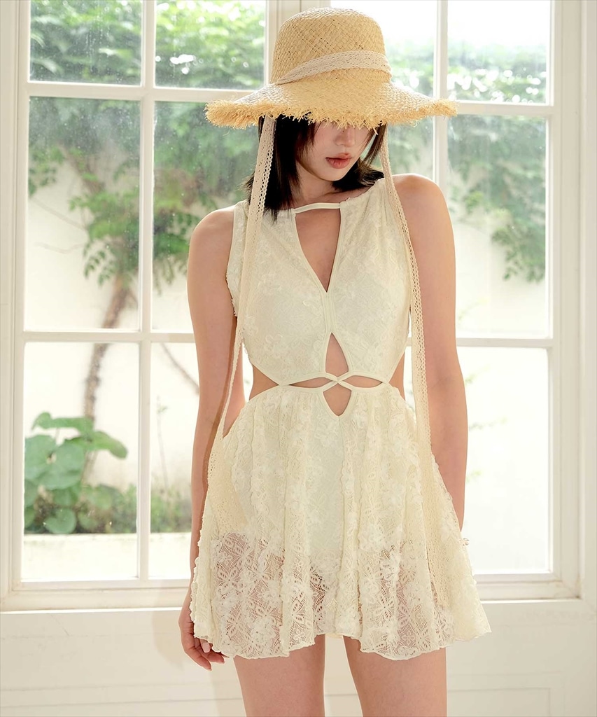 デザインカッティング レース ワンピース水着