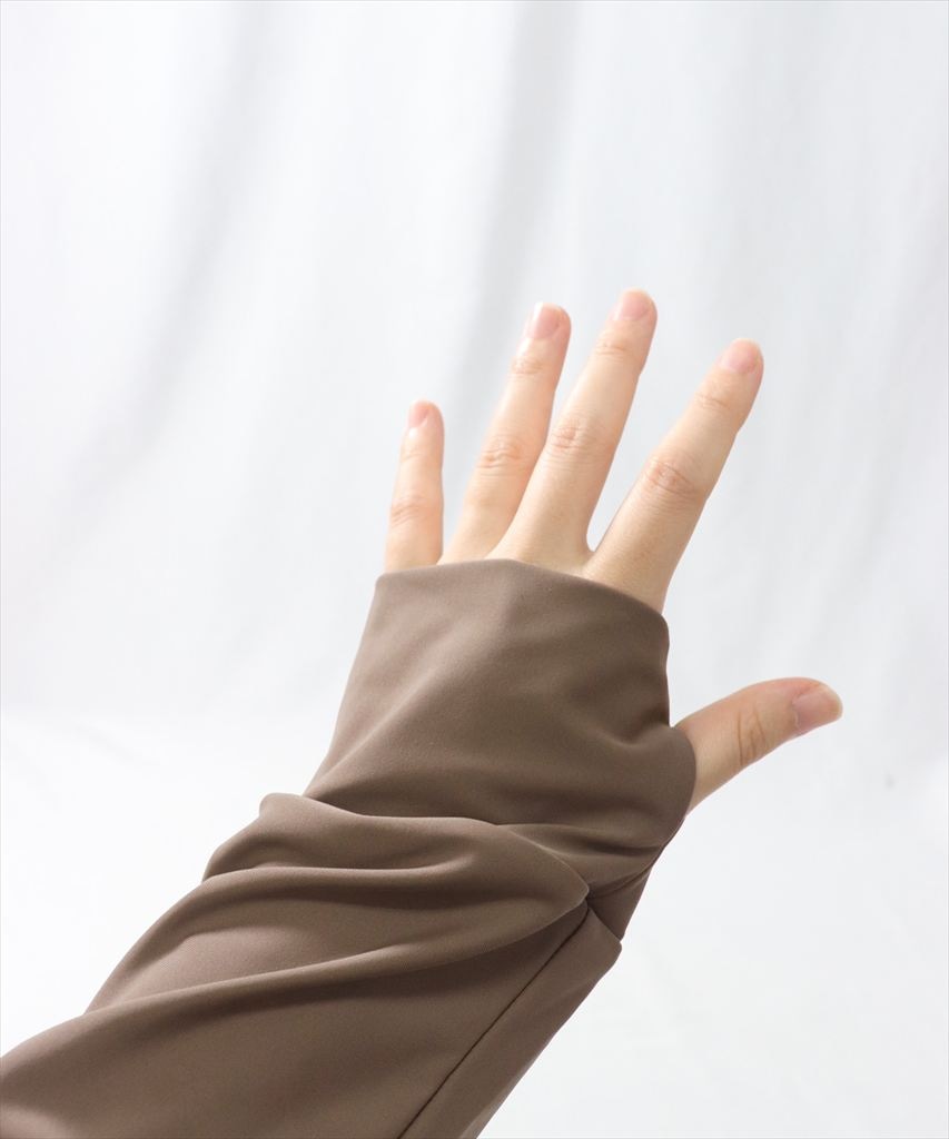 【UVカット】水着 レディース 体型カバー ヘンリーネック ラッシュガード 長袖 レギンス 付き タンキニ ショートパンツ