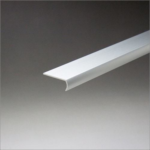アルミ廻り縁（甲丸） 1.2ｘ10ｘ27.5ｘ3640mm アルマイトシルバー 【※サービスカット対応商品です】
