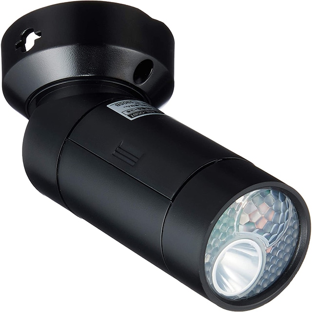 エルパ LEDセンサーライト ESL-05BT BK 乾電池式 屋外用 防沫 玄関灯 防犯ライト