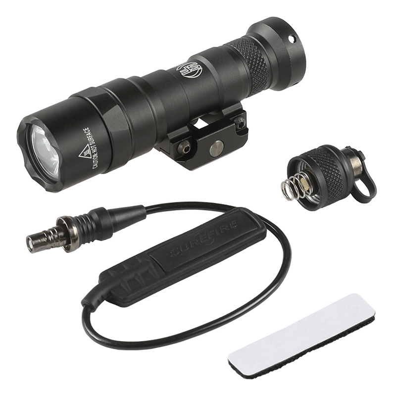 実物　surefire M300C スカウトライト　ウエポンライト　トレポン 実物 surefire M300C スカウトライト ウエポンライト トレポン