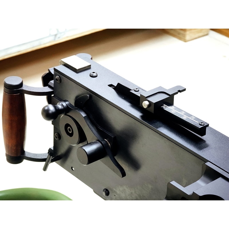 電動マシンガン TEC-9 電動サブマシンガン 連続 発射不可 シェルエジェクション電動