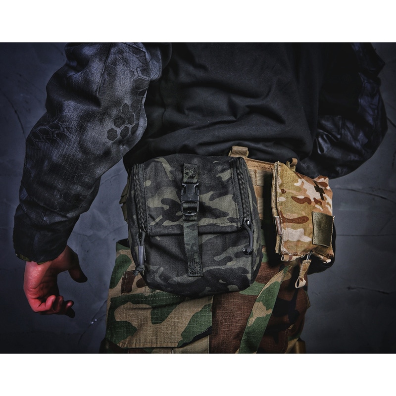 Amazon.co.jp: EmersonGear Blue Label Cobra バトルベルト L