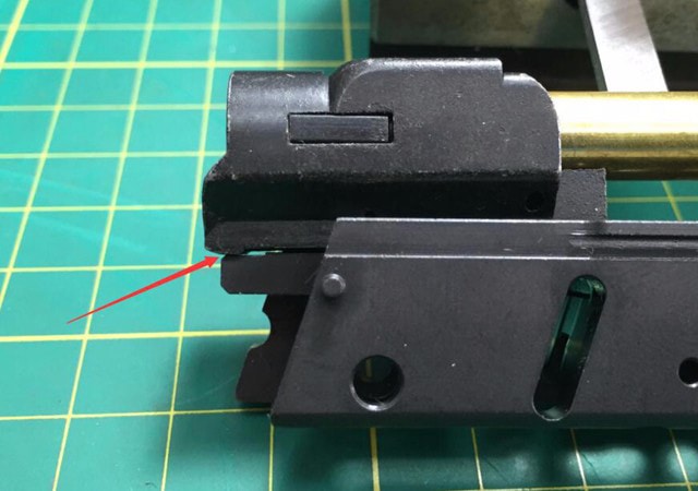 Guns Modify 強化スチールフロントシャーシ 東京マルイ G17/G18C対応 