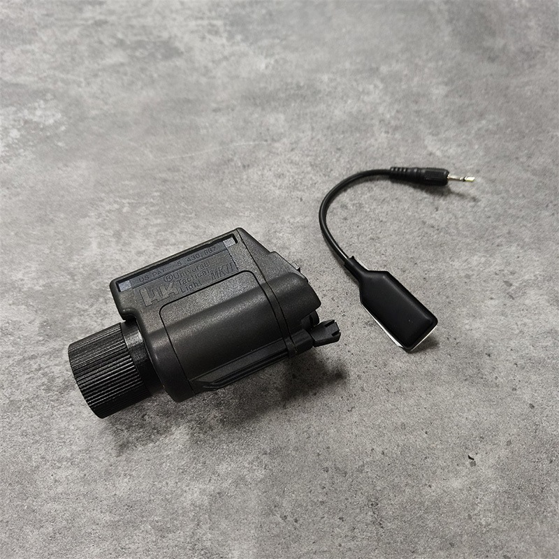 訳あり品】ELEMENT USP MK2 フラッシュライト【同梱不可】 | 光学機器