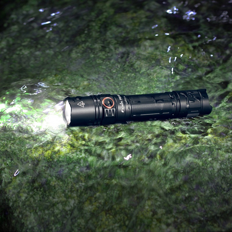 FENIX(ե˥å) PD35 V3.0 ǽ ݡ֥饤 Green 1700롼/357mȼ Type-C  եå饤 LED饤  ƥ饤
