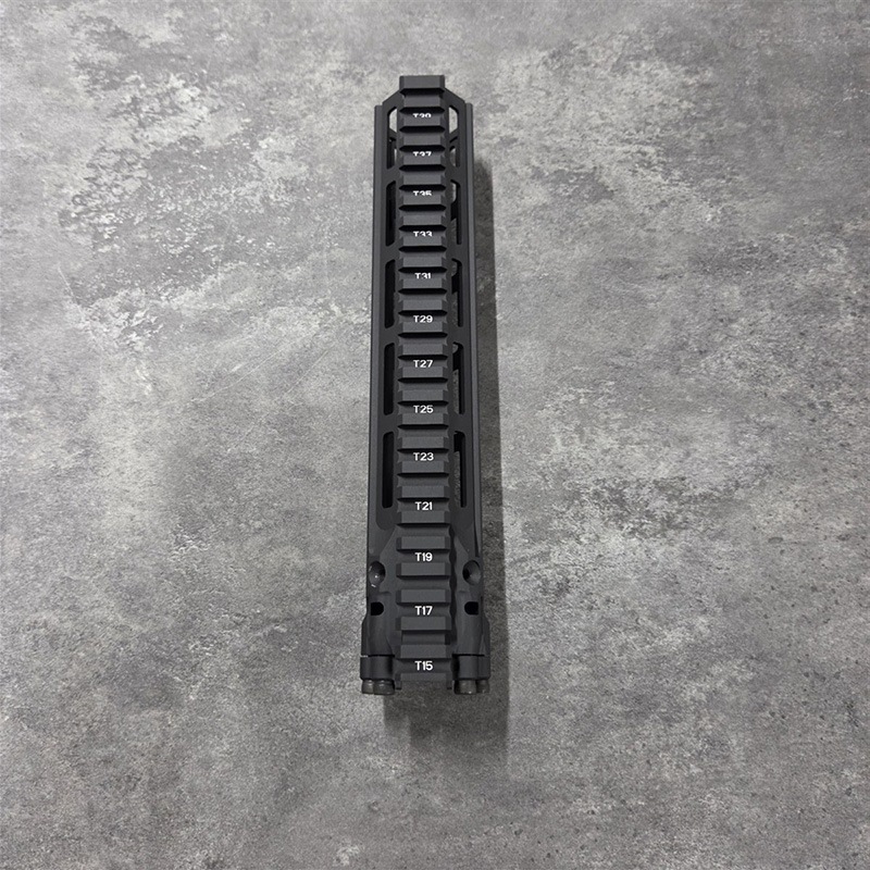訳あり品】Airsoft Artisan DDタイプ MK18 RISIII M-LOKハンドガード