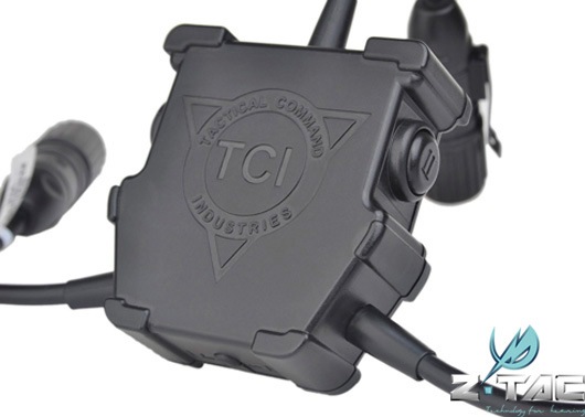Z-Tactical TCIタイプ デュアルPTTスイッチ | ヘッドウェア,無線機器