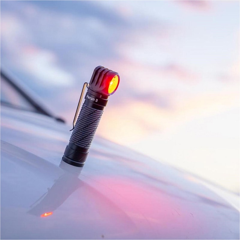 OLIGHT(オーライト) Perun 3 LED L型ヘッドライト 3000ルーメン 赤色光