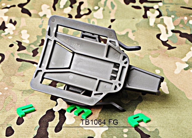 M67装備 ベルト/サスペンダ― /マガジンポーチ/フィールドパック実物放出良品 FMA FSMRタイプ 7.62mm マガジンポーチ ベルト MOLLE対応 FG