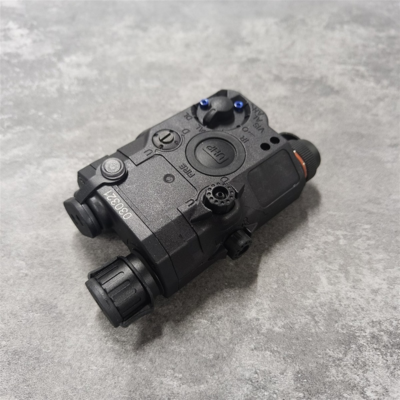 訳あり品】WADSN PEQ-15 LA-5Cタイプ LEDフラッシュライト BK【同梱