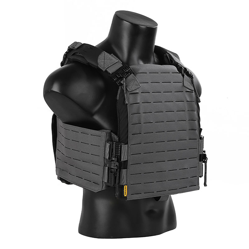 EMERSON FirstSpear Strandhoggタイプ プレートキャリア BK | サバゲー