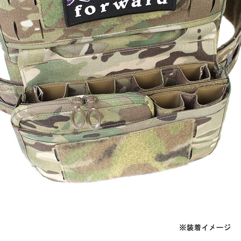 ユーゴスラヴィア人民軍M56サブマシンガン四連レザーマガジンポーチ ユーゴスラヴィア人民軍M56サブマシンガン四連レザーマガジン
