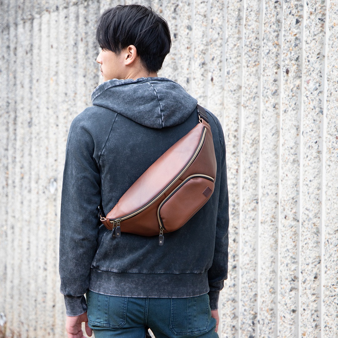 DEGNER　本革　ウエストバッグ メディスンバッグ Amazon | デグナー (DEGNER) レザーウエストバッグ ボディ