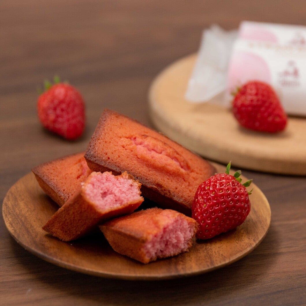 苺のフィナンシェ【ギフト包装・のし不可】