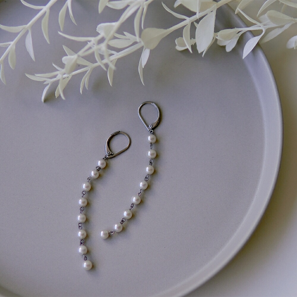 ピアス   GMフック 4MM 淡水P 8連