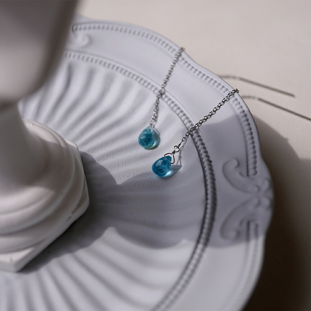 ピアス   ストーレート 4X6MM ブリオ アパ