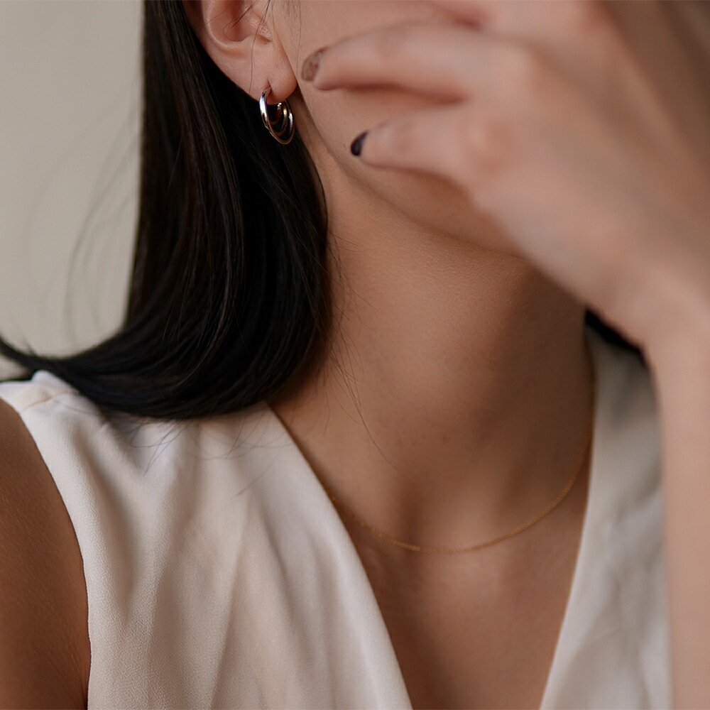トリプルライン フープクロッシングピアス