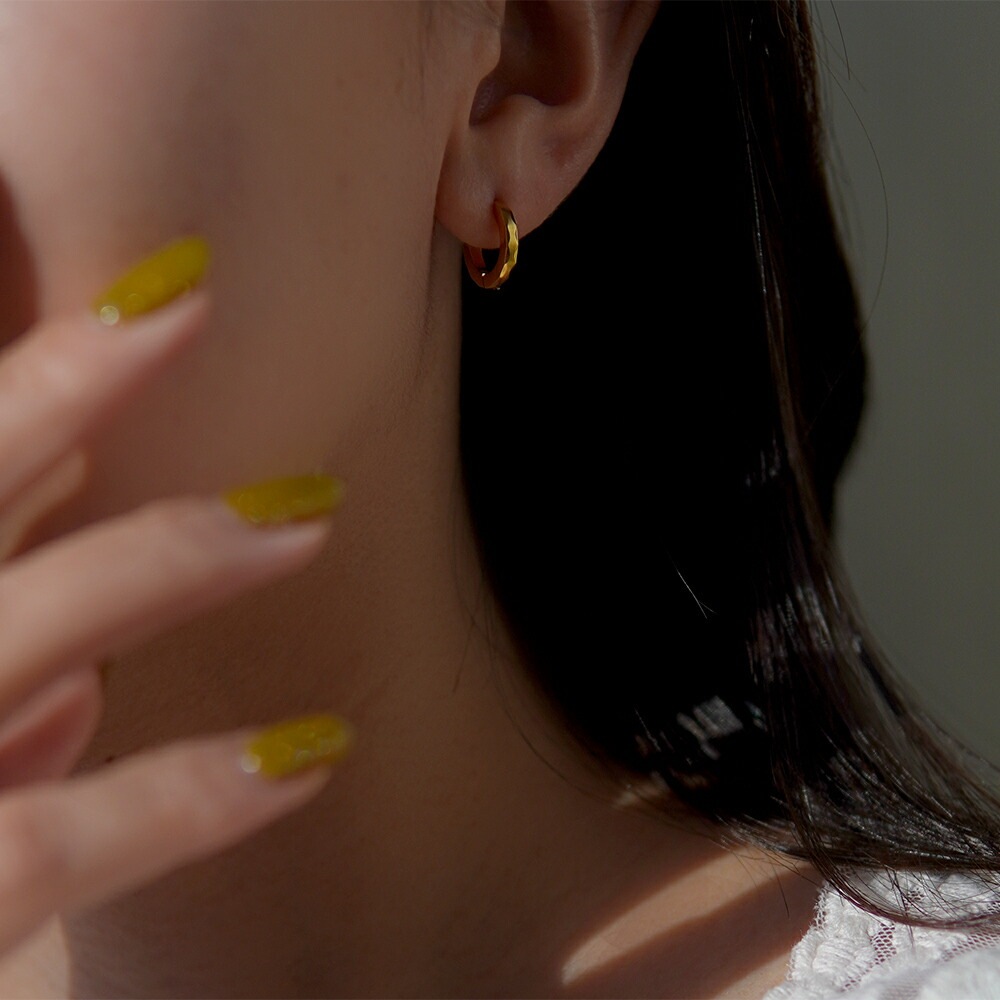 【片耳販売】《TypeE》ダイヤモンドカット フープ 中折れ式ピアス 2mm×13mm