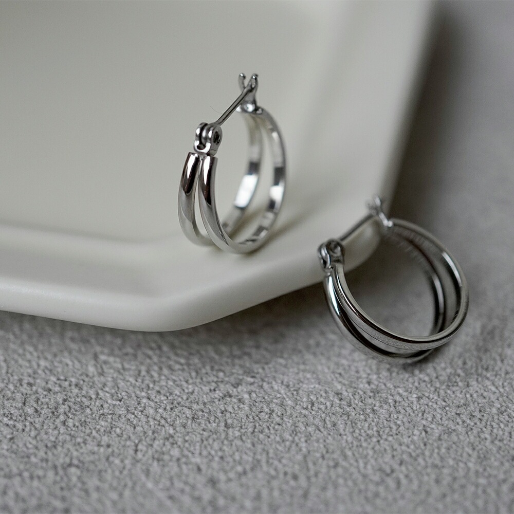 【片耳販売】ツイン フープクロッシングピアス