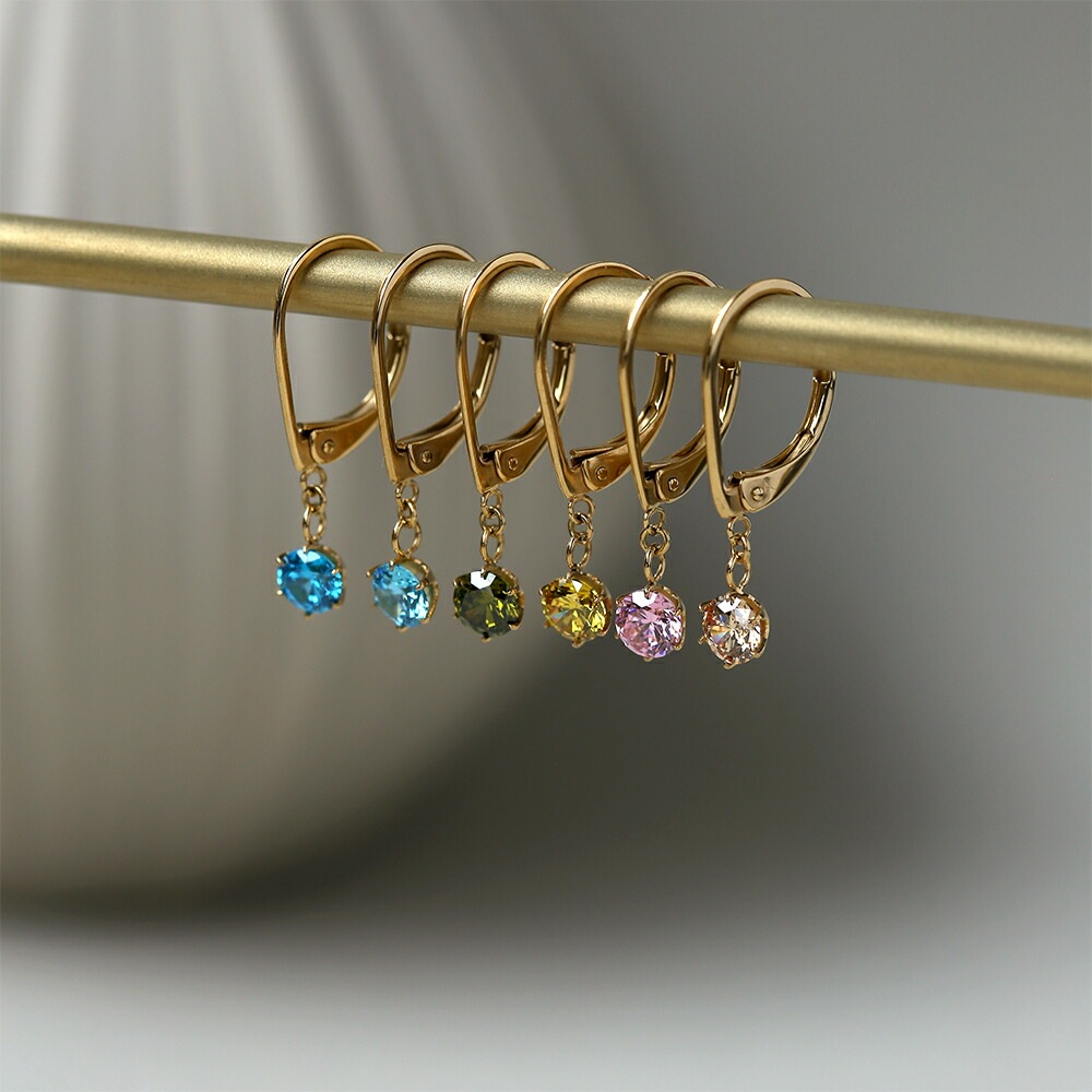 DALLOZ社製 キュービック ジャーマンフックピアス ［3mm～6mm］