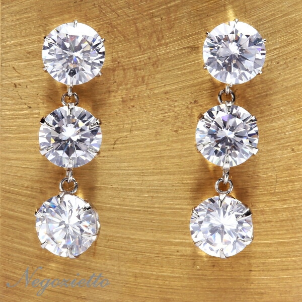 キュービック 3連ピアス