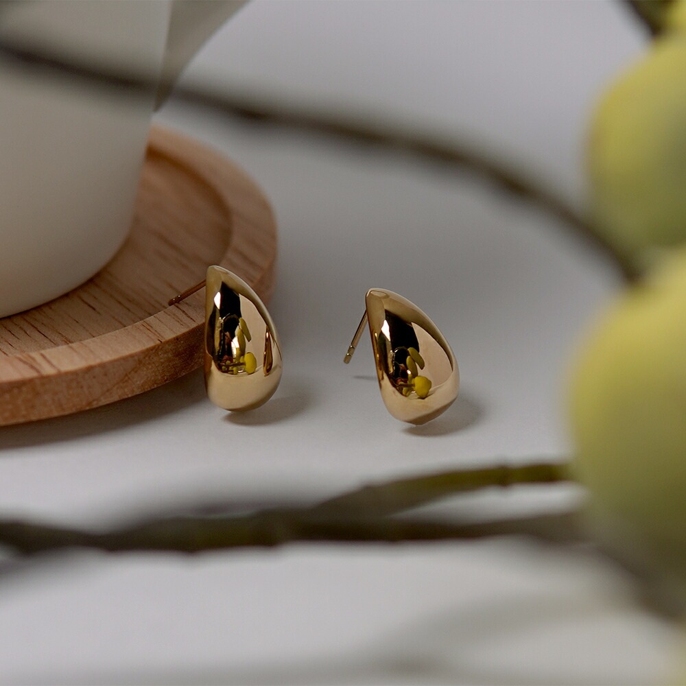 【片耳販売】ドロップ スタッドピアス