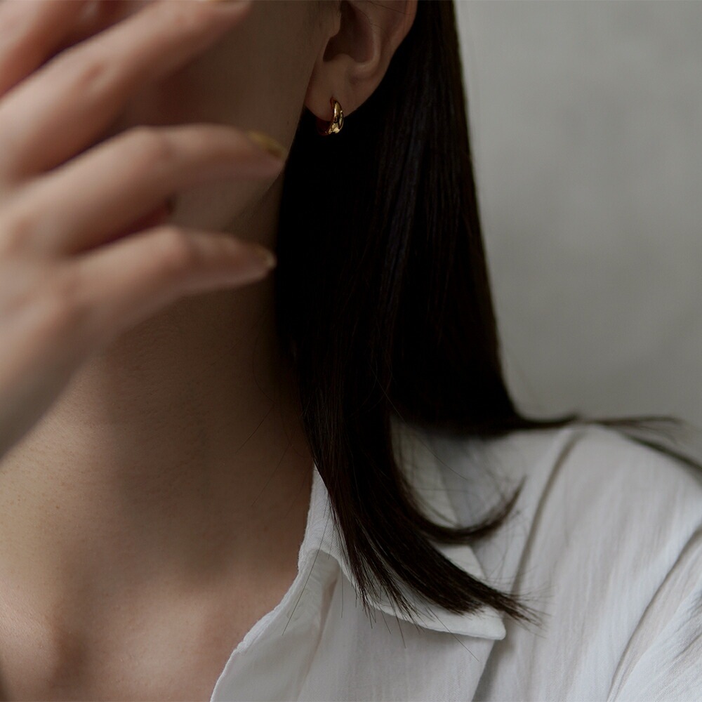 月甲丸 中折れ式ピアス 5mm×12mm