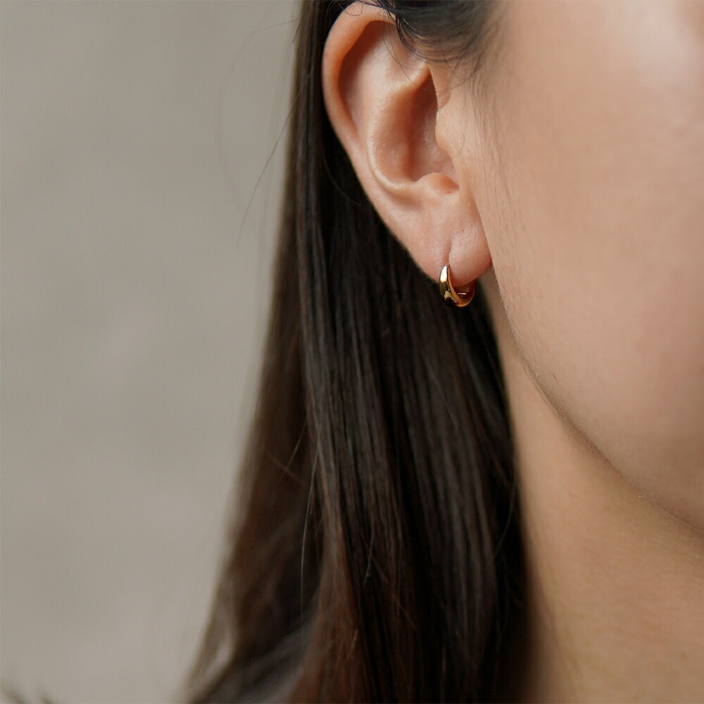 月甲丸 中折れ式ピアス 5mm×10mm