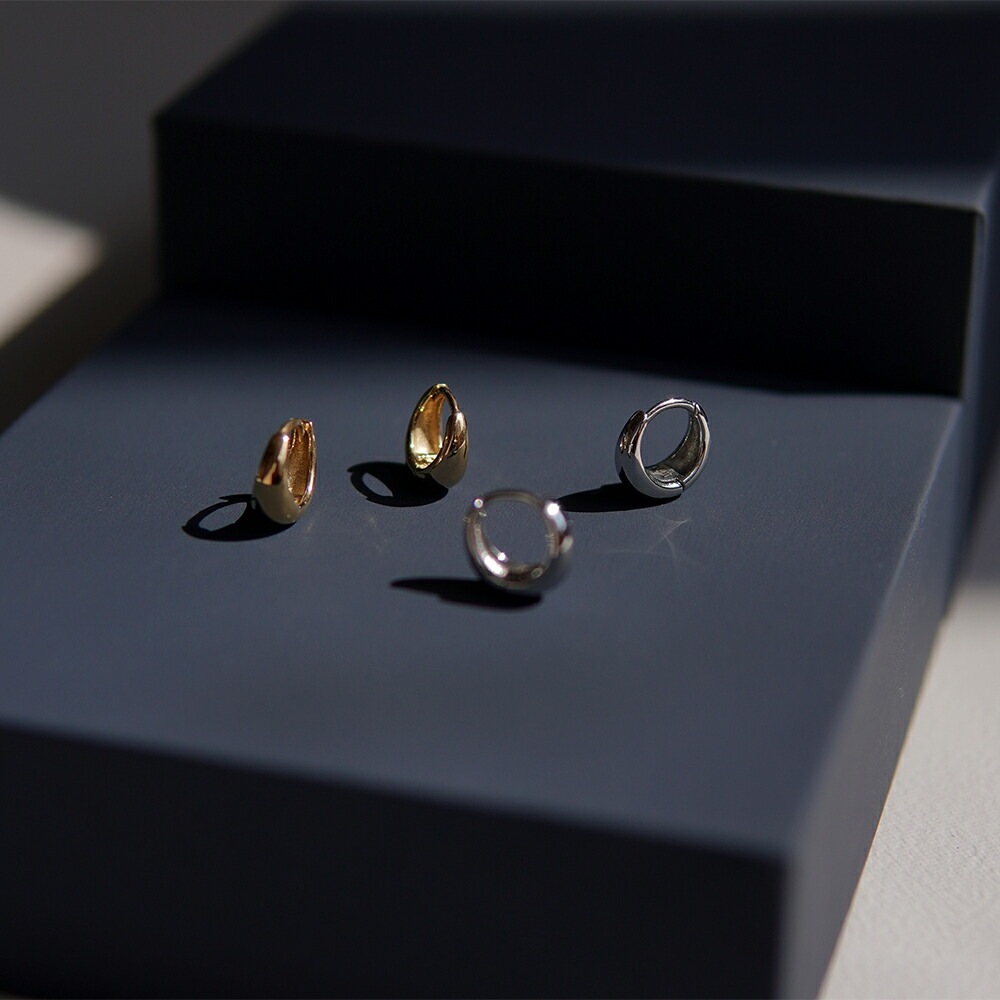 月甲丸 中折れ式ピアス 5mm×10mm