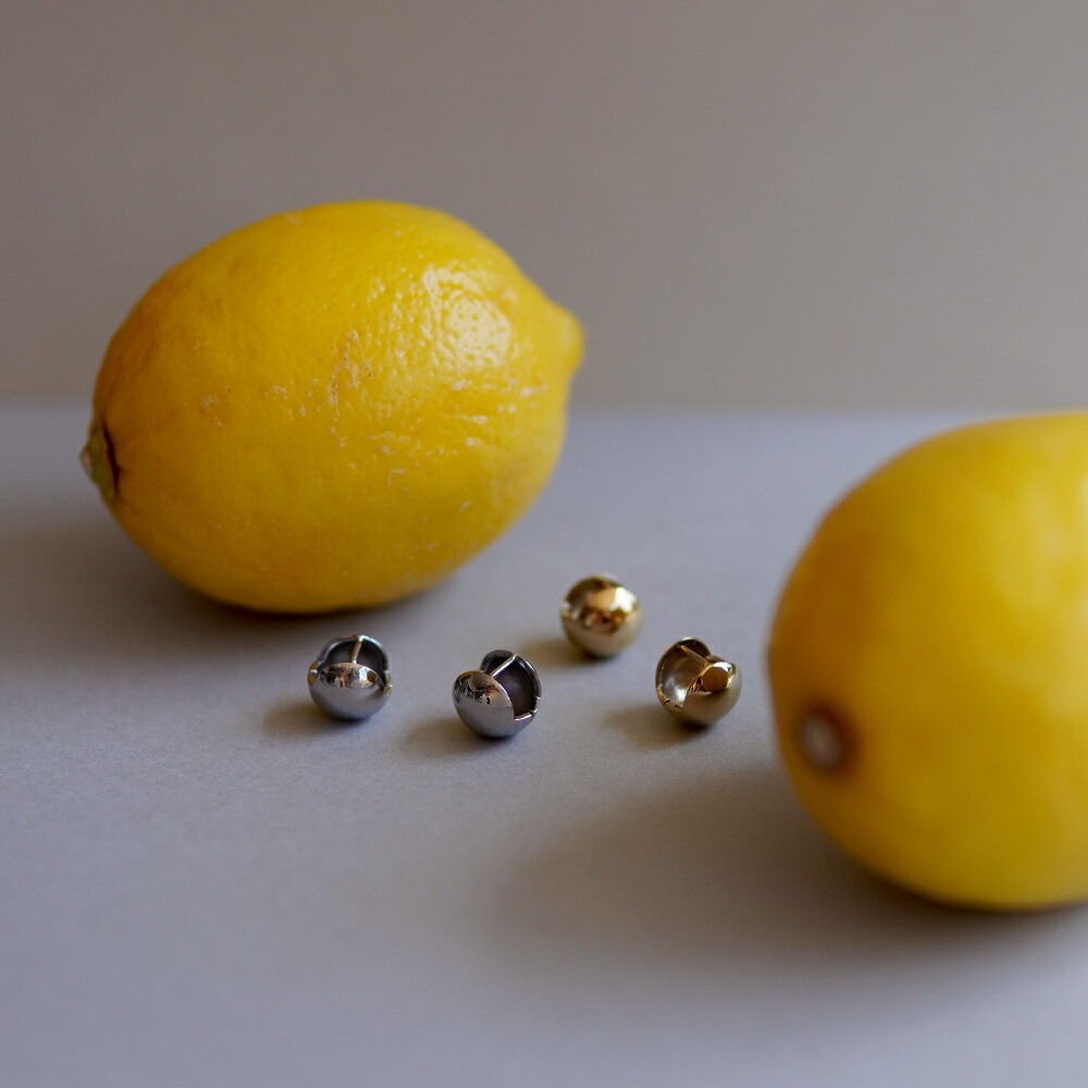《Small》メタルボールピアス