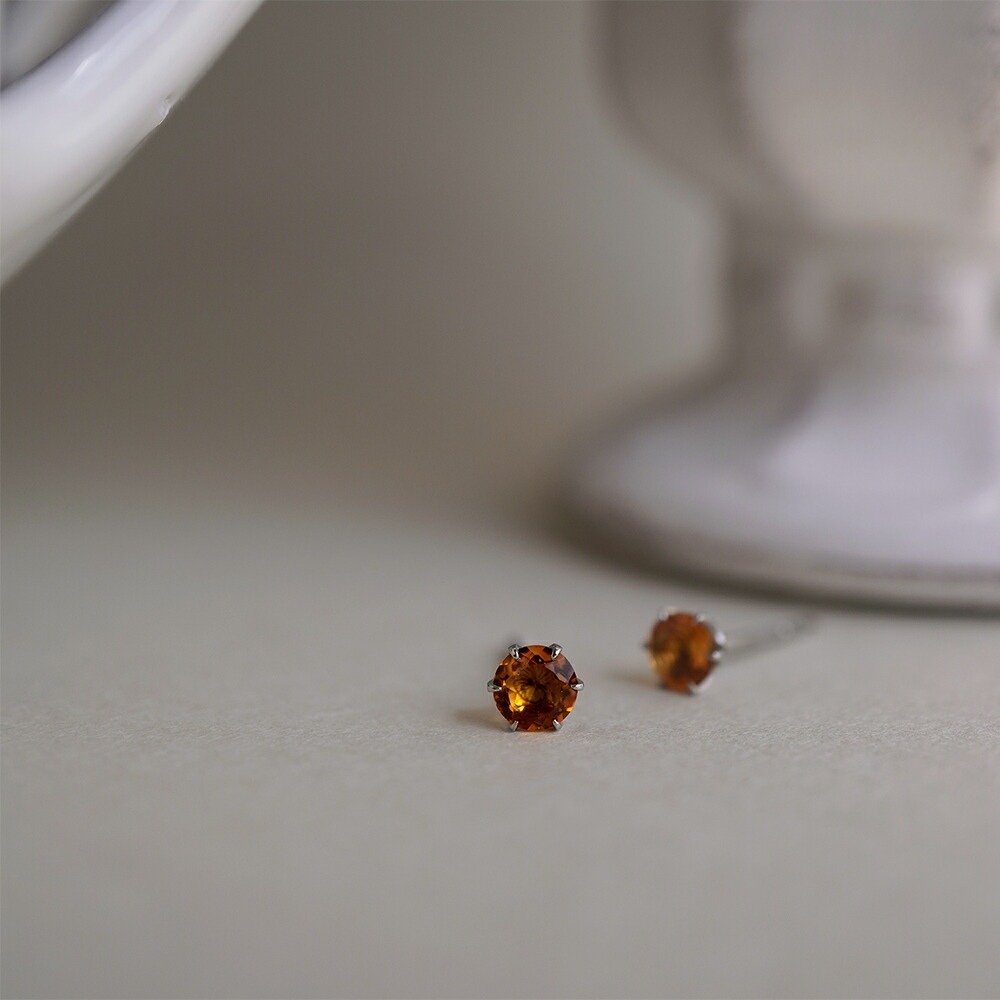 天然石 一粒 スタッドピアス ［4mm］