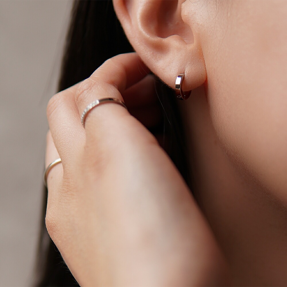 平打ちフープ 中折れ式ピアス 2mm×10mm