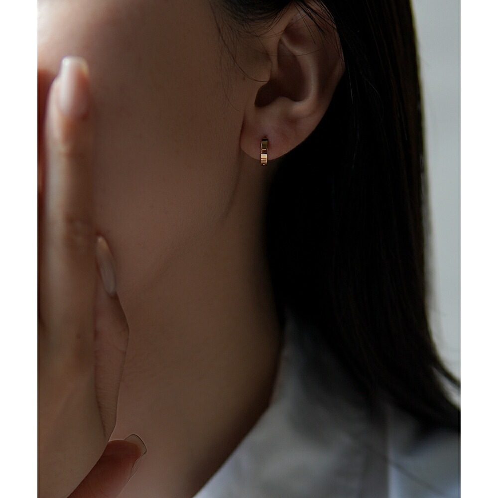 平打ちフープ 中折れ式ピアス 2mm×10mm
