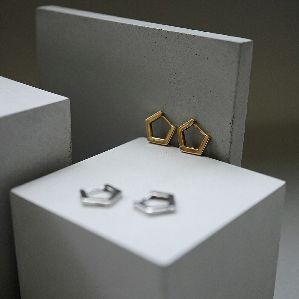 《Small》五角形 フープ 中折れ式ピアス