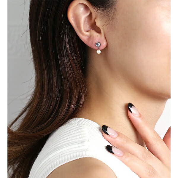 ピアス   覆輪 4MM Bムーン/4MM 淡水P