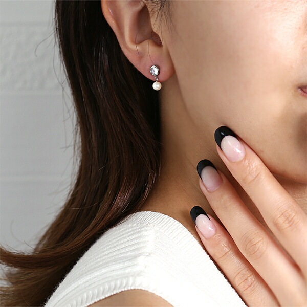 ピアス   覆輪 4MM Bムーン/4MM 淡水P