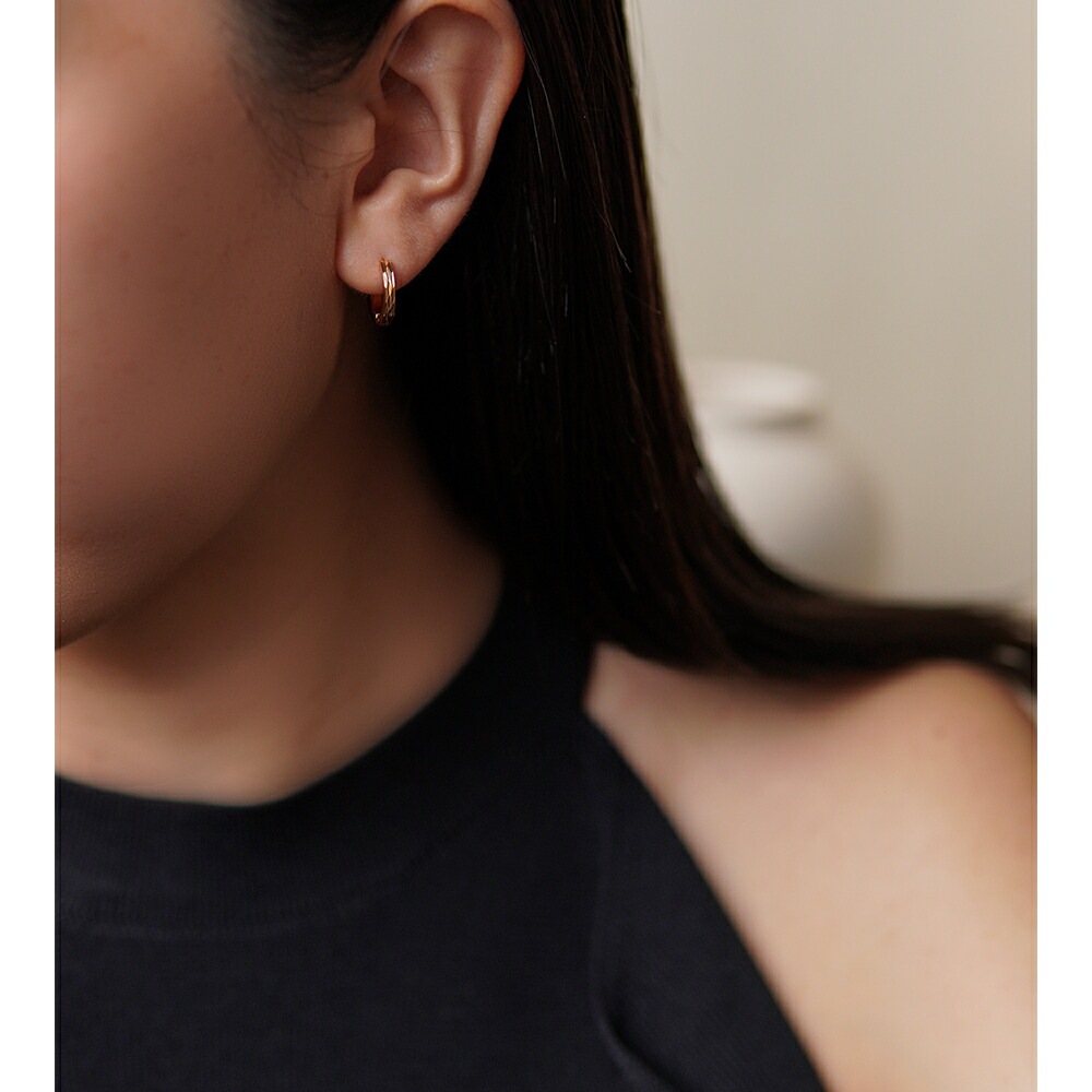 《TypeB》ダイヤモンドカット フープ 中折れ式ピアス 2mm×13mm