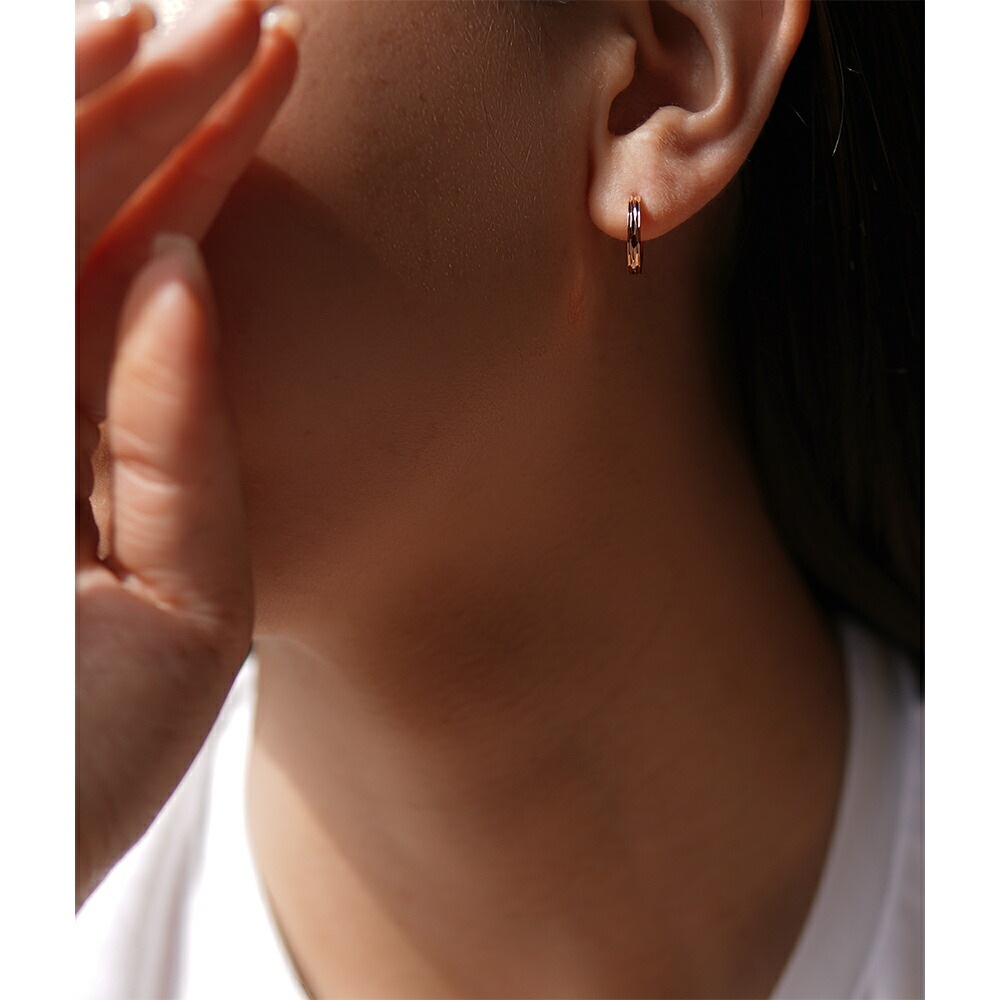 《TypeB》ダイヤモンドカット フープ 中折れ式ピアス 2mm×13mm