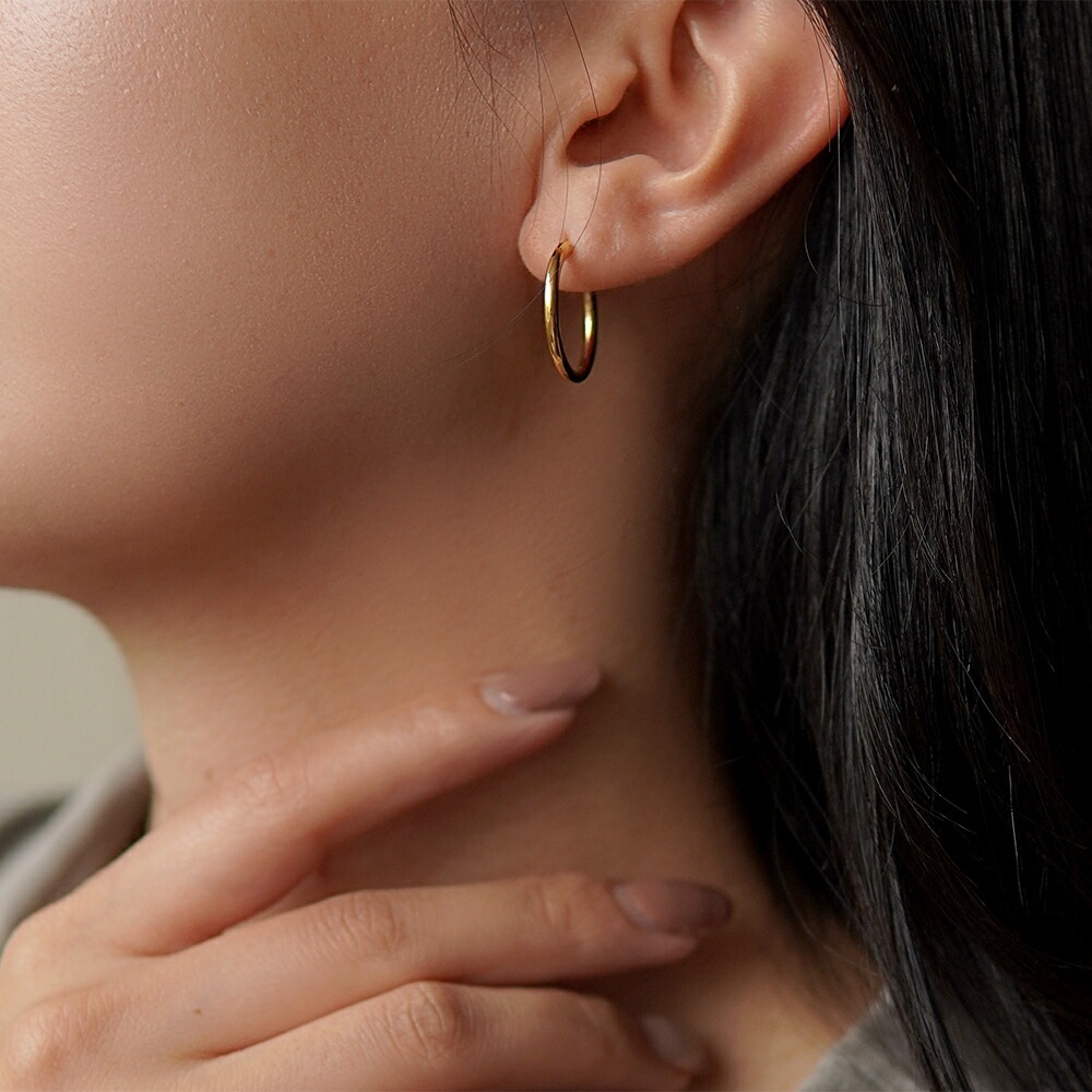 パイプクロッシングフープピアス 2mm×20mm
